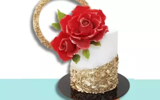 Torta rosa roja
